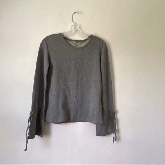 Grey & Gray Sweater Size XS Tie Sleeve Detail Long Sleeve Pullover - Picture 3 of 7